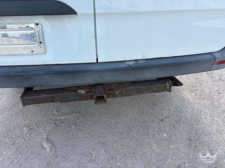 2019-mercedes-sprinter-2500-cargo-van-image-11