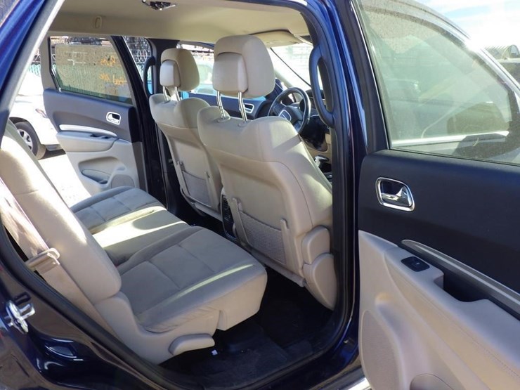 2018-dodge-durango-image-8