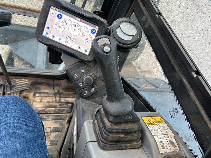 2023-bobcat-e88-image-23