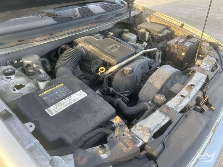 2004-chevrolet-blazer-image-9