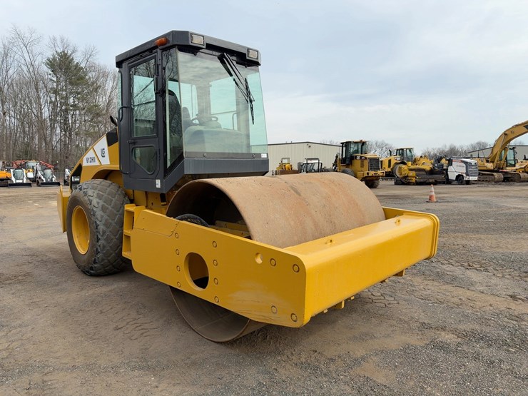 2012-liugong-612h-image-7