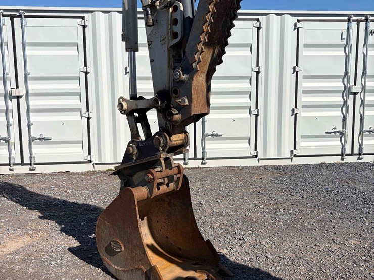 takeuchi-tb280fr-image-5