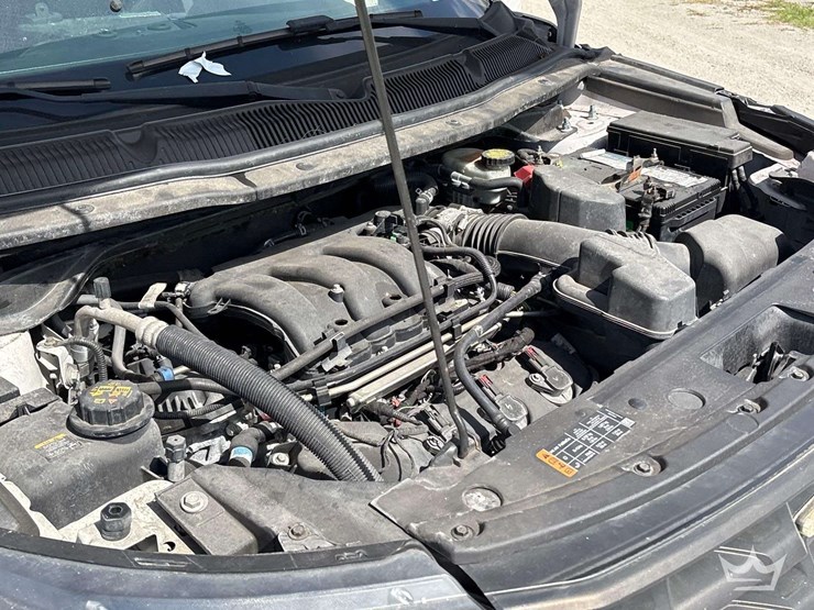 2017-ford-explorer-image-9