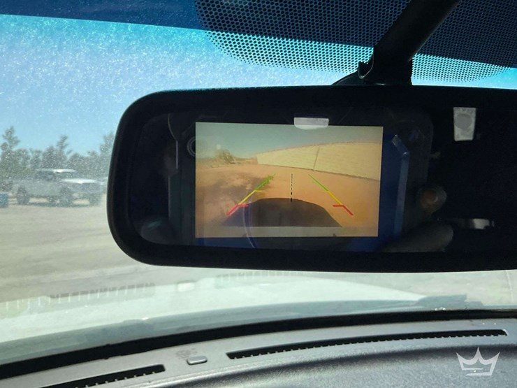 2016-ford-explorer-image-30