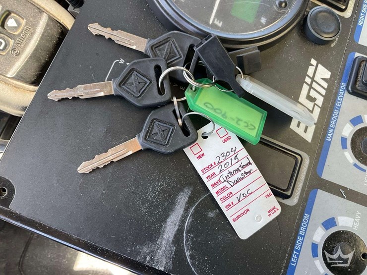 2015-international-durastar-4300-image-43