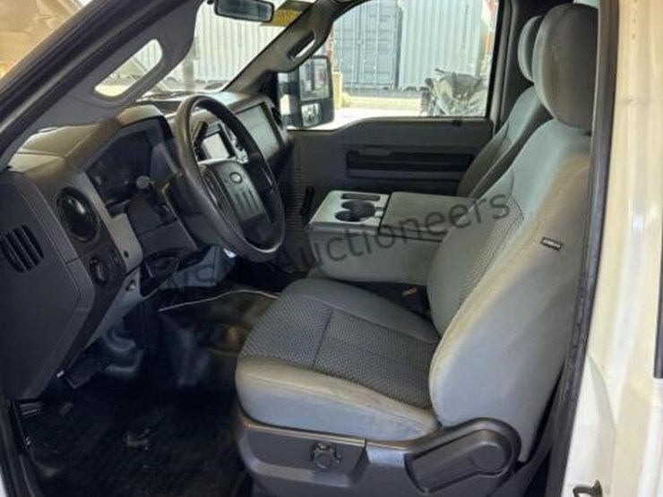 2012-ford-f250-image-23