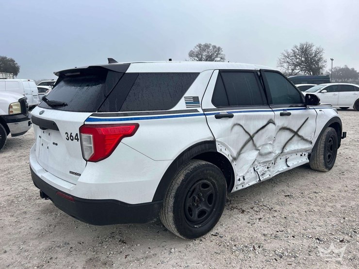 2024-ford-explorer-image-3