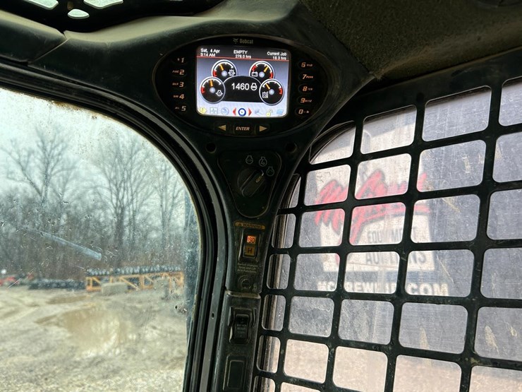 2016-bobcat-t550-image-23