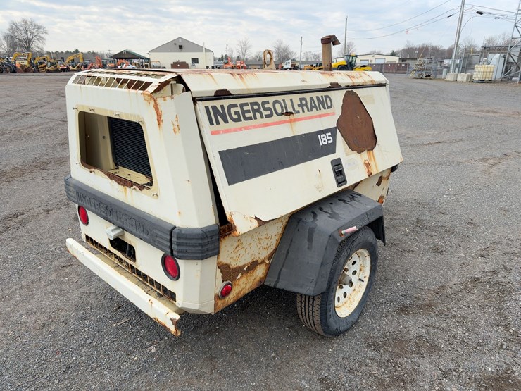 2015-ingersoll-rand-185-image-5