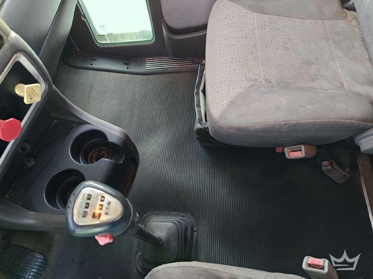 2012-kenworth-t660-image-40