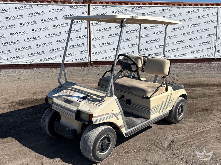 2002-ezgo-electric-cart-image-1