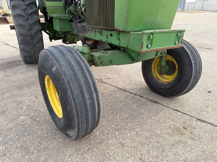 john-deere-4630-image-12