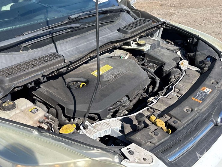 2013-ford-escape-image-8