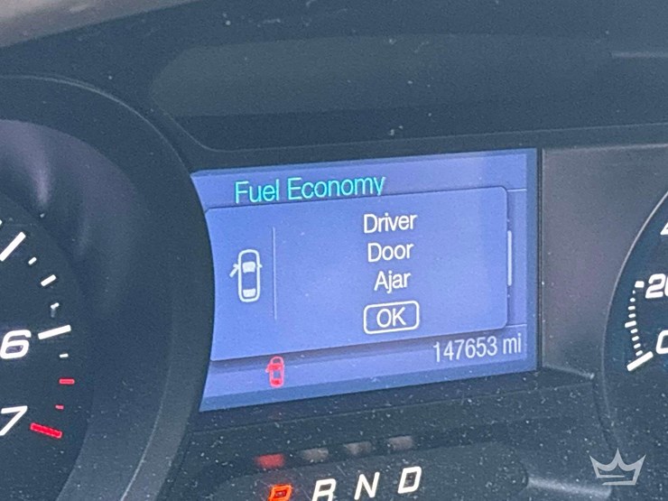 2015-ford-explorer-image-6