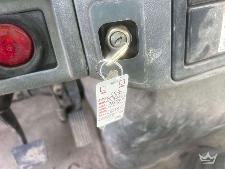 2006-international-durastar-4200-image-32