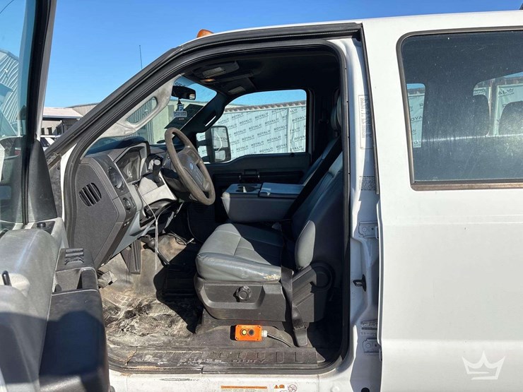 2015-ford-f450-image-18