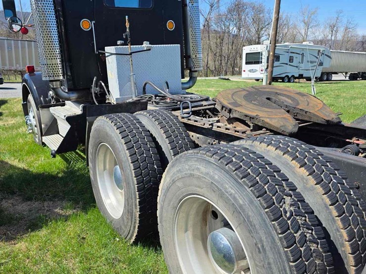 1995-kenworth-t800-image-4