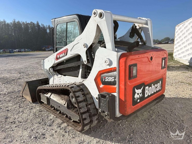 2023-bobcat-t595-image-4