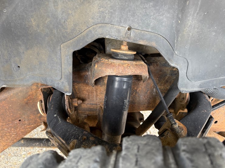 2005-gmc-2500-image-27