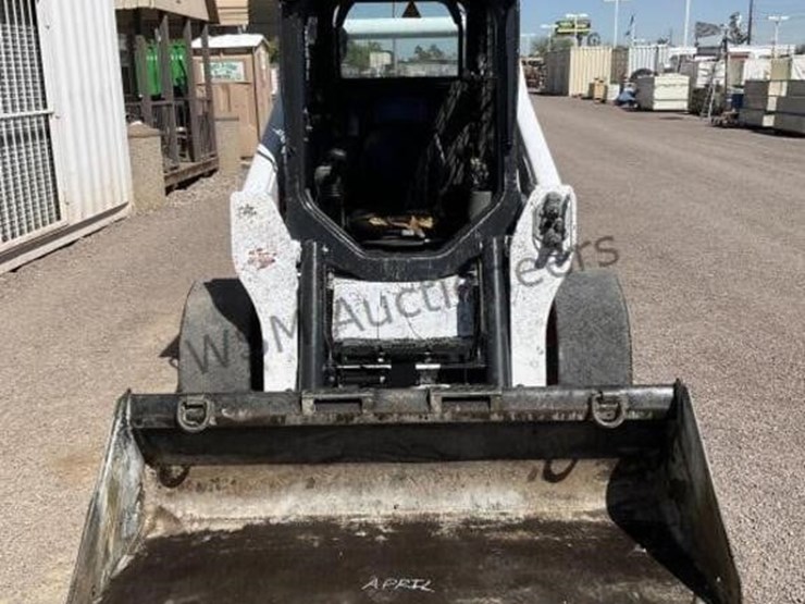 2015-bobcat-s750-image-3