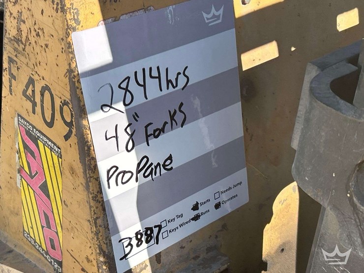 hyster-50-5,000lb-propane-forklift-image-19