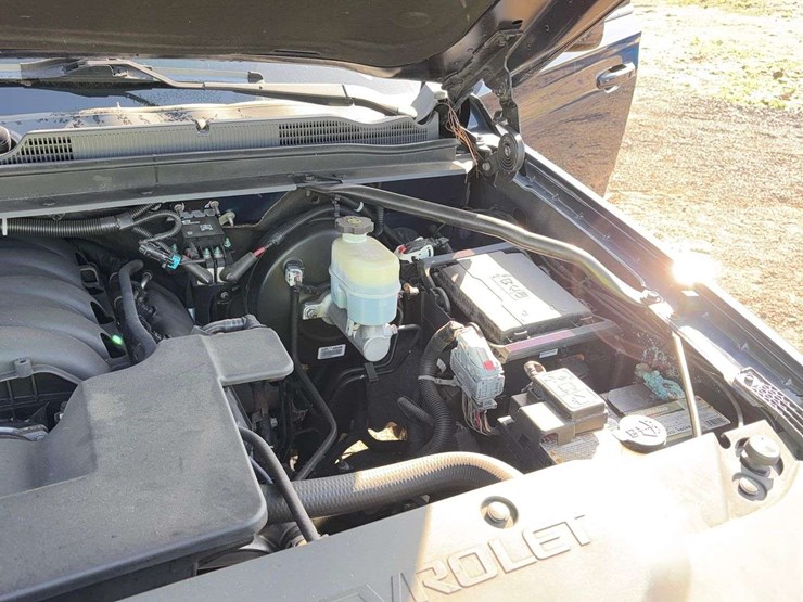 2020-chevrolet-tahoe-image-24