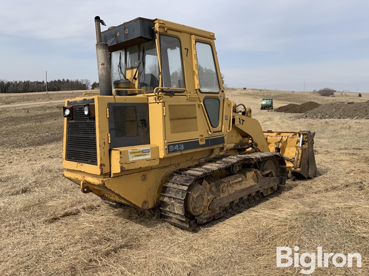 caterpillar-943-track-loader-image-5