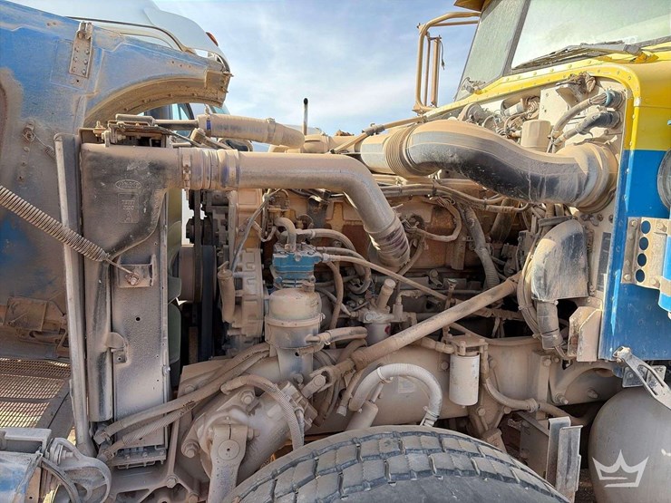 2007-peterbilt-379-image-15