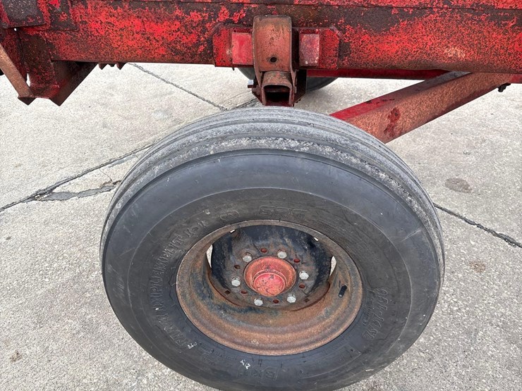 roorda-rear-unload-12ft-silage-wagon-image-19