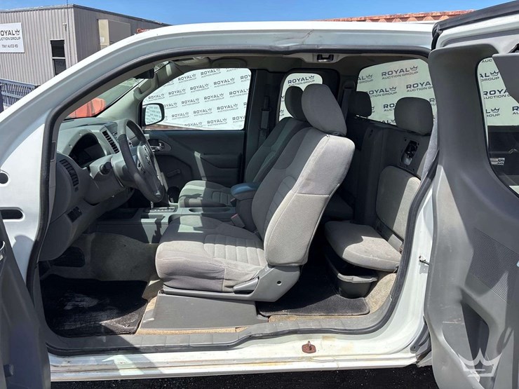 2018-nissan-frontier-image-13