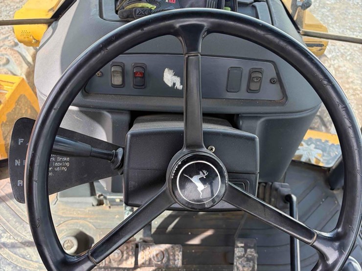 2006-deere-310sg-image-18