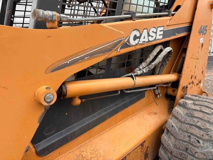 2005-case-445-image-8