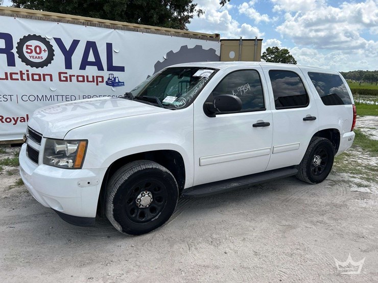 2014-chevrolet-tahoe-image-1