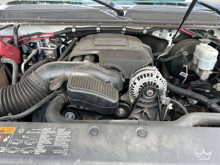 2014-chevrolet-tahoe-image-9