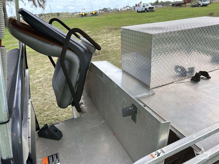 club-car-carryall-6-image-11