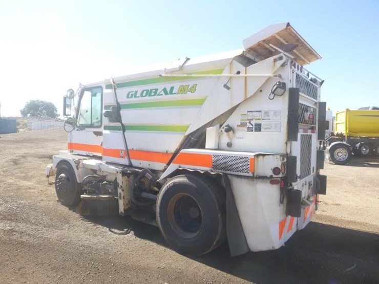 2014-global-m4-sweeper-image-4