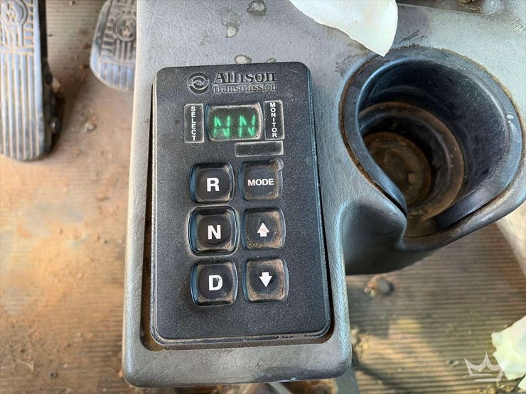 2011-kenworth-t400-image-21