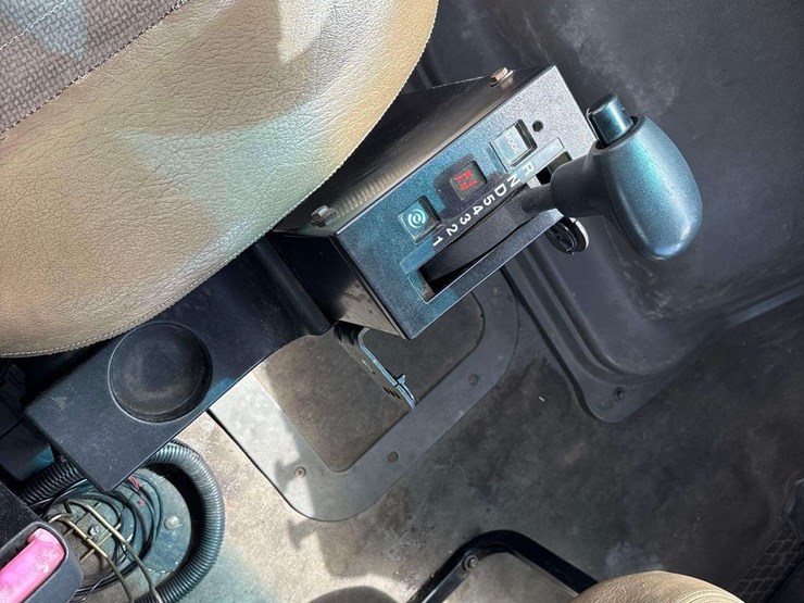 2003-sterling-l7500-image-27