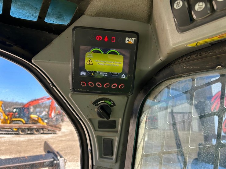 caterpillar-299d2-xhp-image-20