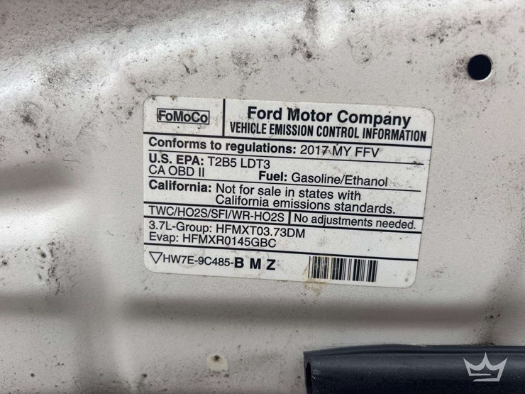 2017-ford-explorer-image-10