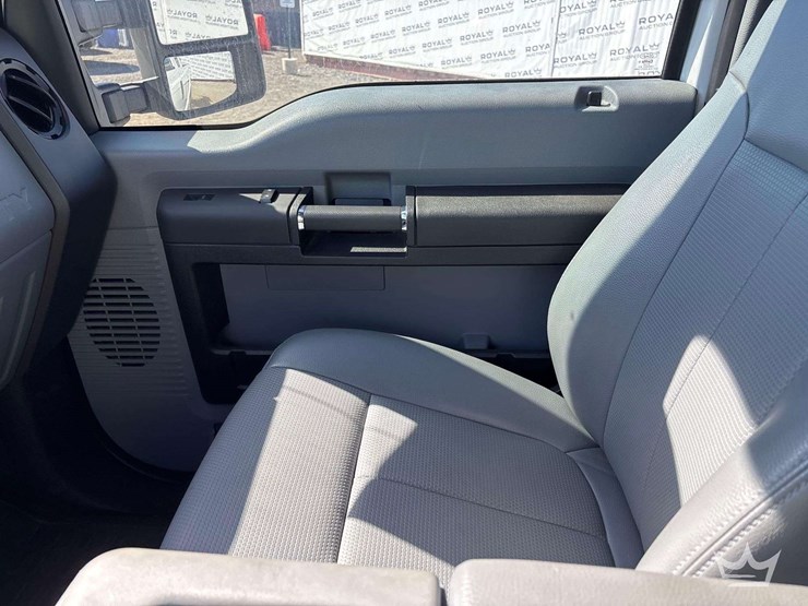 2016-ford-f250-image-24