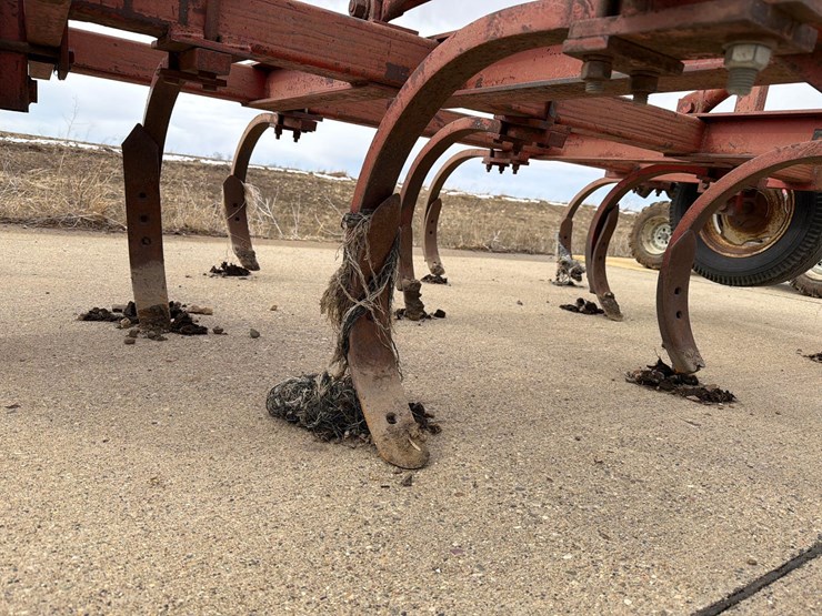 bush-hog-10-shank-chisel-plow-image-14