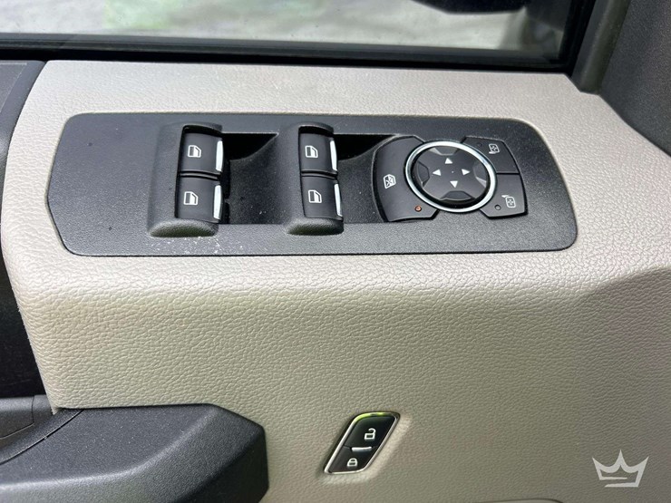 2018-ford-f150-image-11