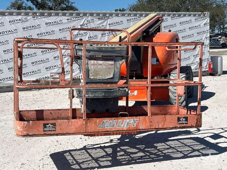 2007-jlg-600hj-60ft-4x4-articulating-boom-lift-image-20
