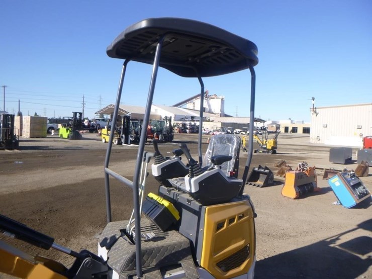 2025-sdlanch-sdle18p-hydraulic-excavator-image-19