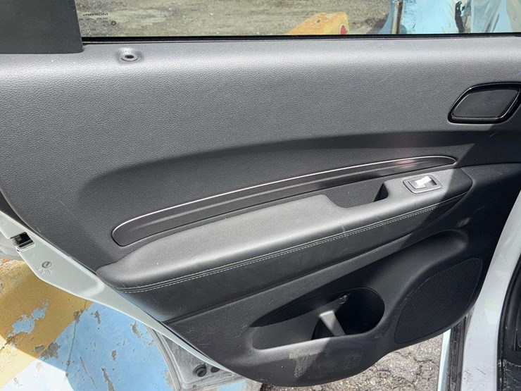 2023-dodge-durango-image-10