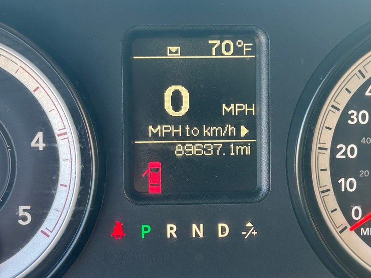 2014-dodge-ram-3500-image-13