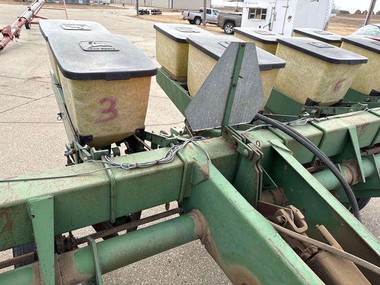 john-deere-7000-image-20