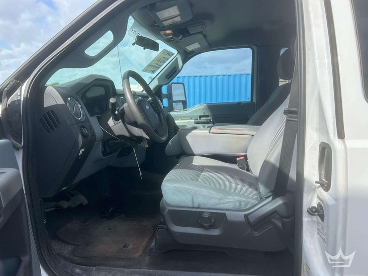 2015-ford-f250-image-15