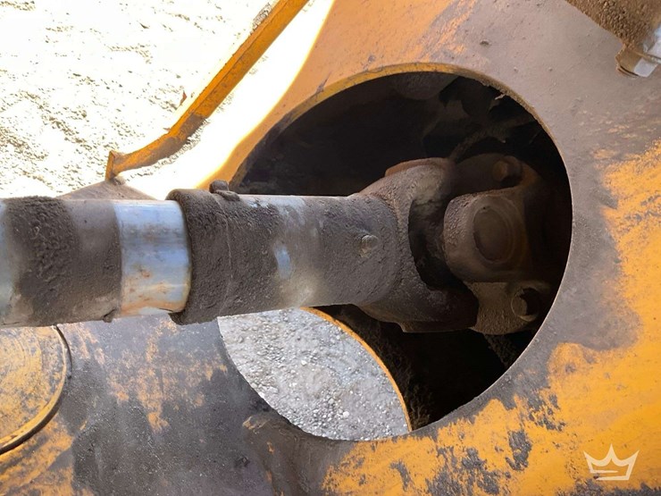 2015-volvo-l110h-image-25